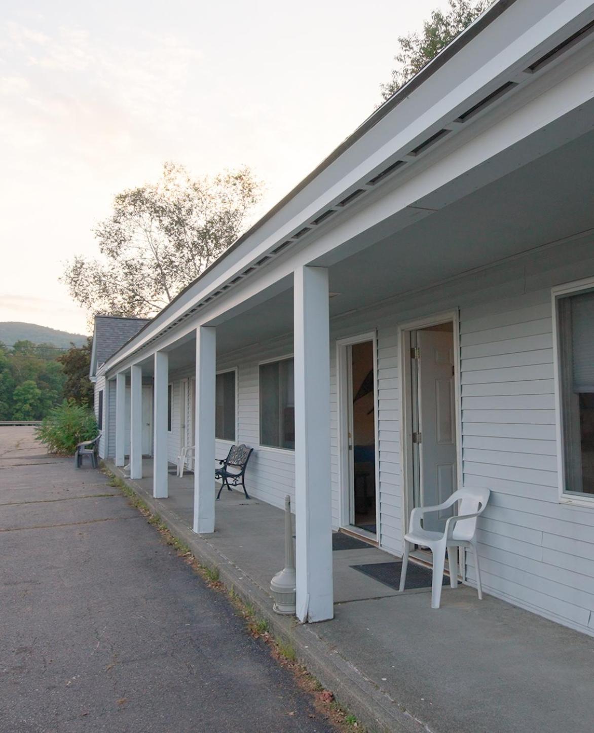 Bingham Motor Inn ภายนอก รูปภาพ